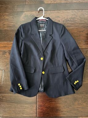 French Toast Classic Navy School Blazer with gold Tone Accent Buttons; Size 20